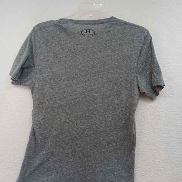 Under Armour Loose Gray Wisconsin Badgers Tee Shirt Men’s Size Medium - Picture 8 of 9